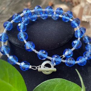 💎 Vintage Bead Necklace